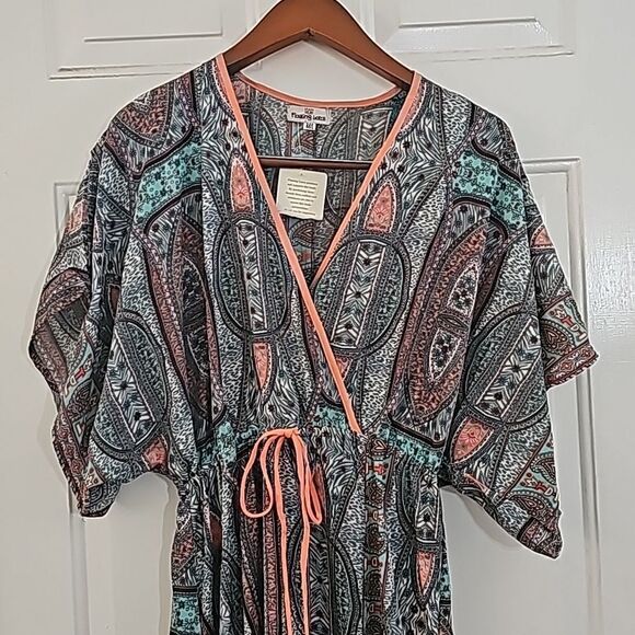 Floating Lotus Lightweight Boho Maxi Dress Size‎ Medium/Large, NWT - Picture 8 of 8